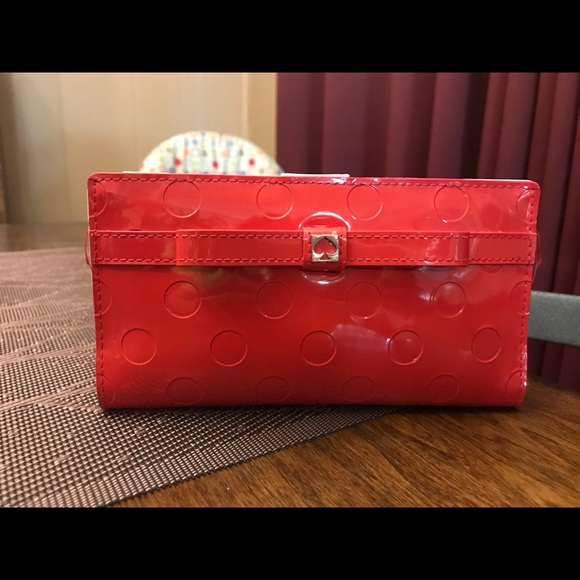 Wallet - Picture 1 of 4